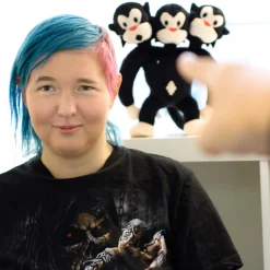 Dreiköpfiger Affe Plüsch