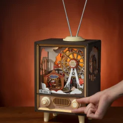 Retro-Fernseher Spieluhr Holzbausatz