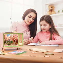 Sakura Traumtour Retro TV Spieluhr Holzbausatz