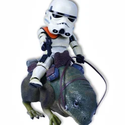 Star Wars Beast Kingdom Sandtrooper & Dewback Sammelfigur
